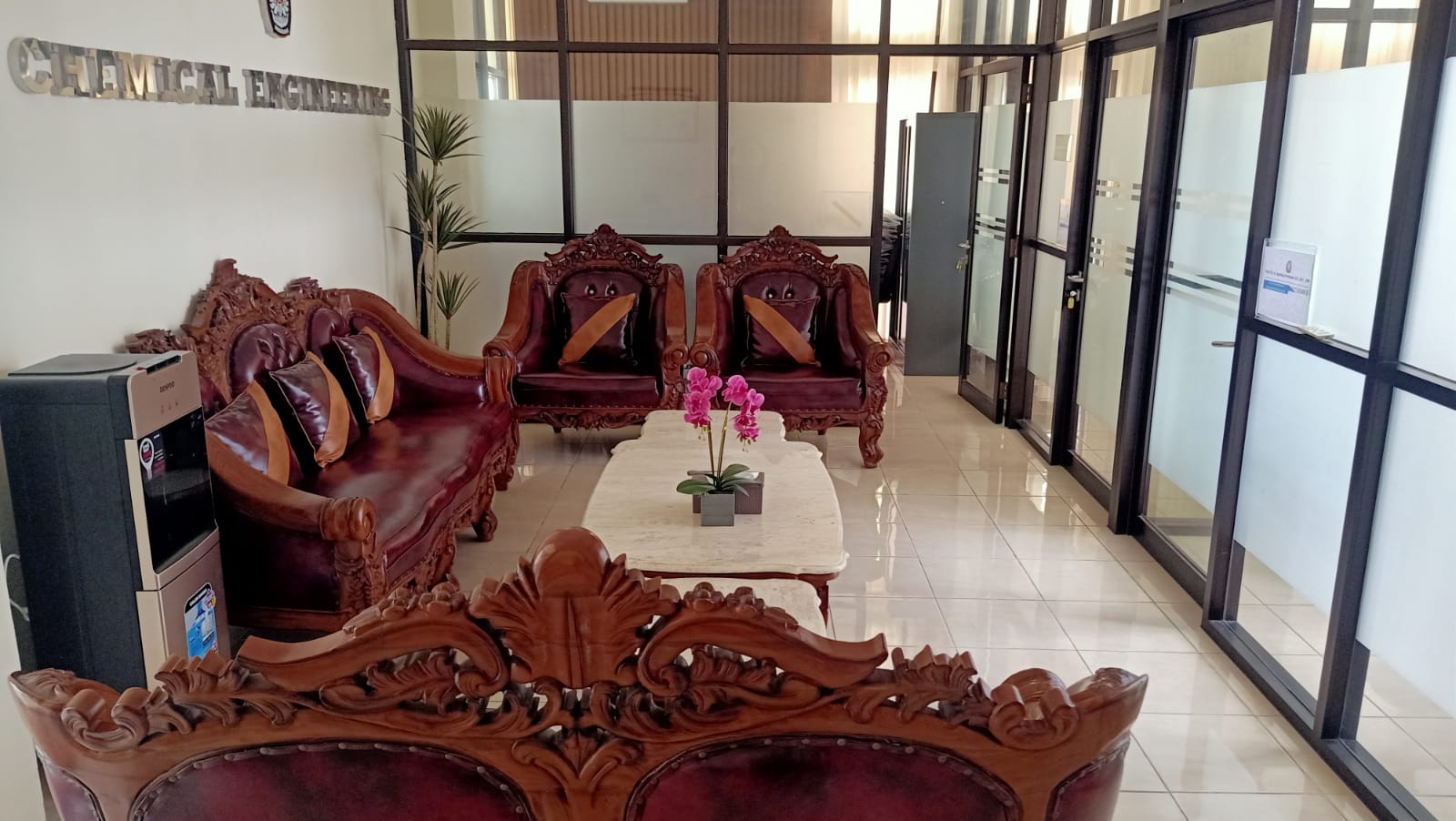 WhatsApp Image 2025-11-25 at 09.16.08