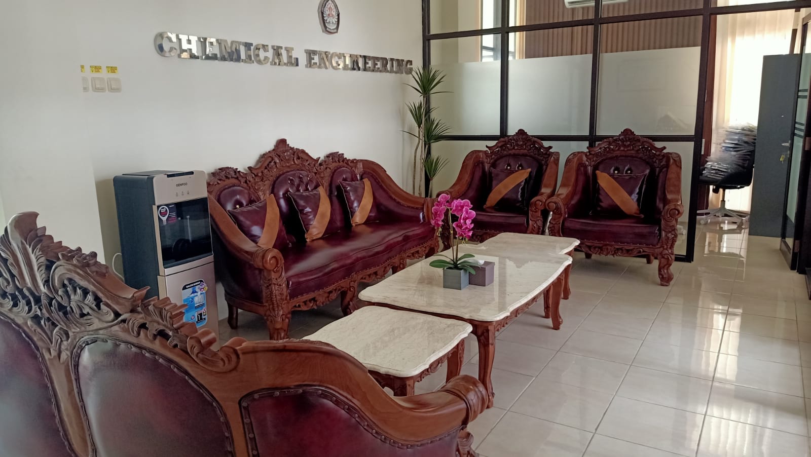 WhatsApp Image 2025-11-25 at 09.16.09