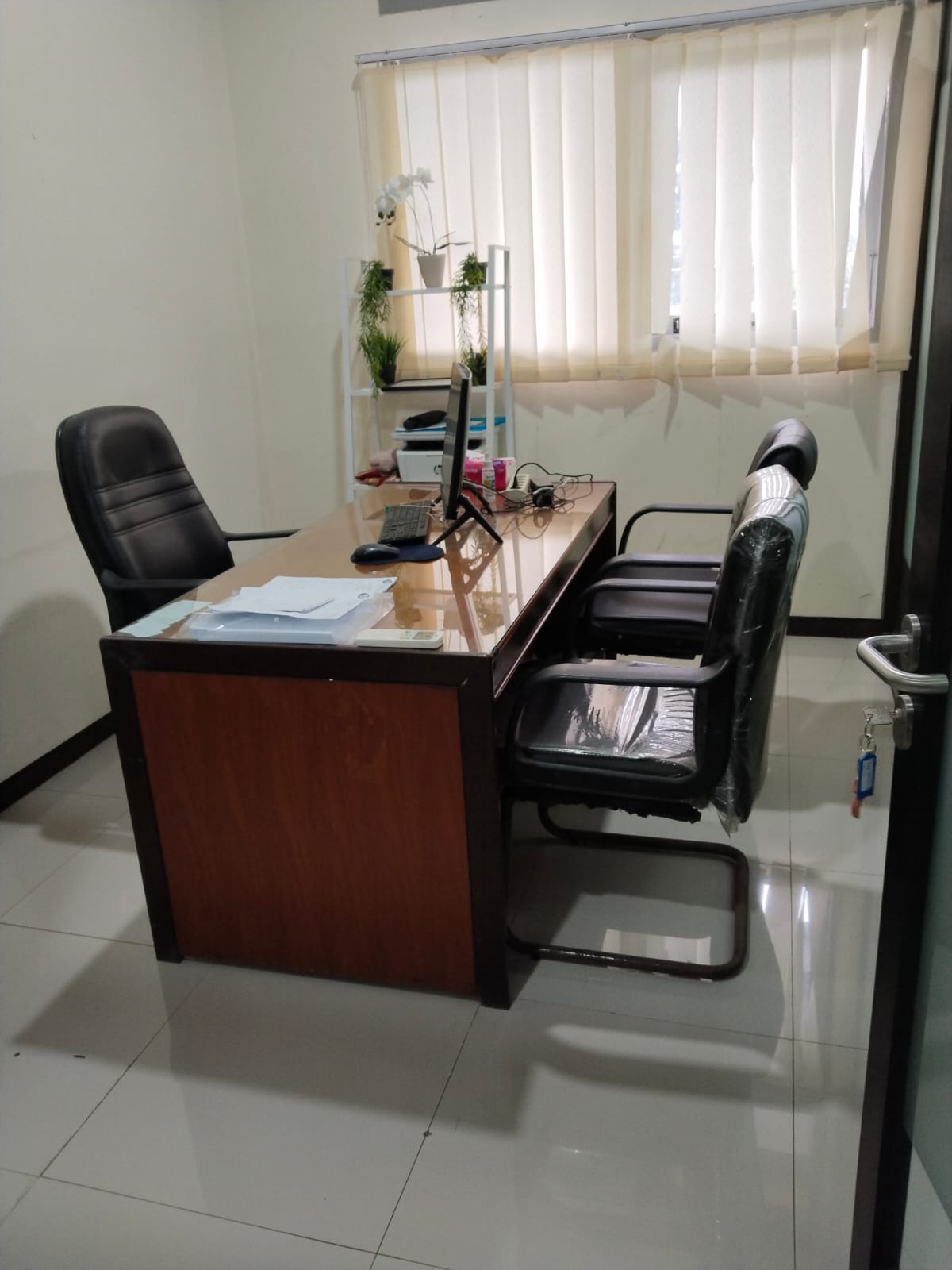 WhatsApp Image 2025-12-10 at 17.02.39